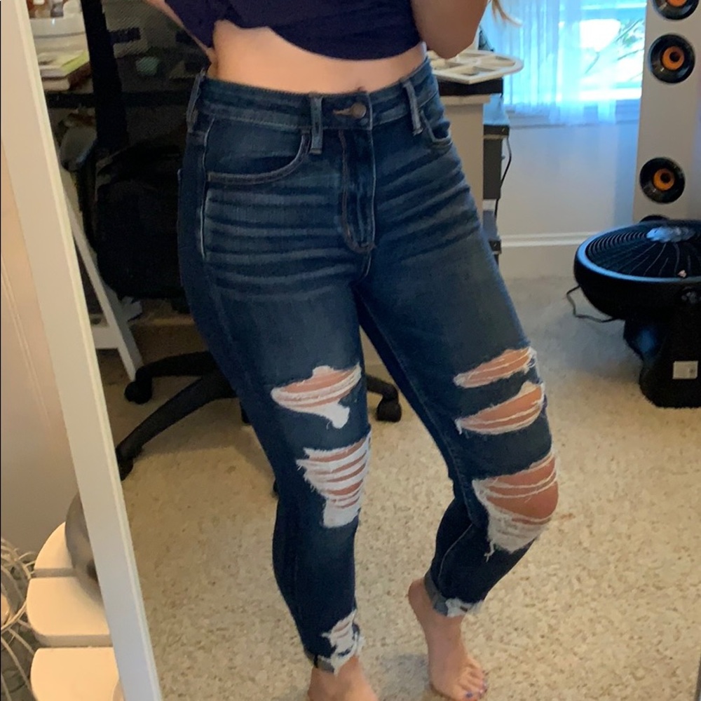 American eagle ripped jeans